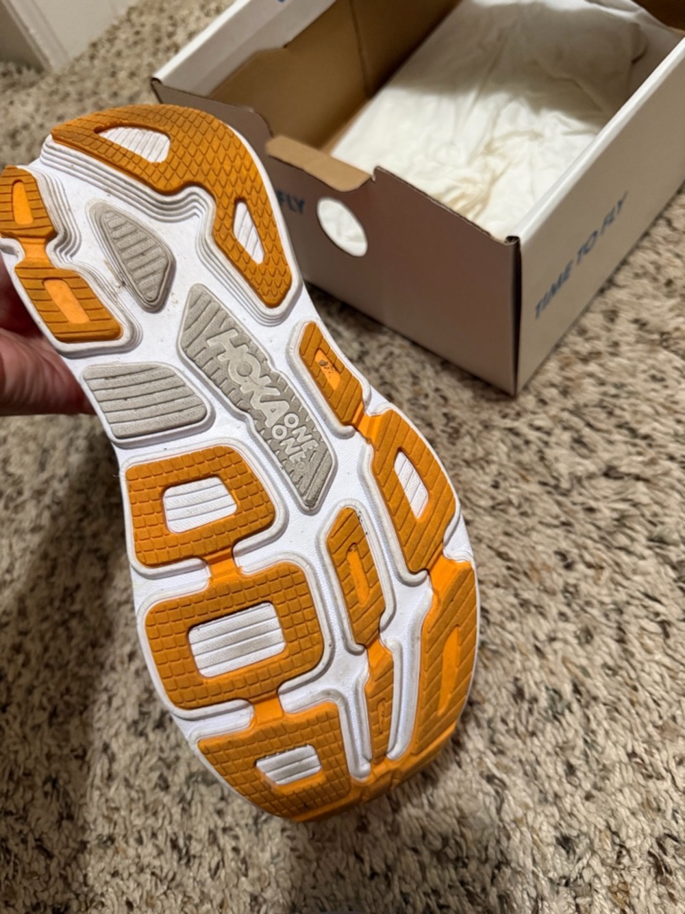 Hoka Coral-Orange Running Shoe with Blue Logo - Picture 4 of 4